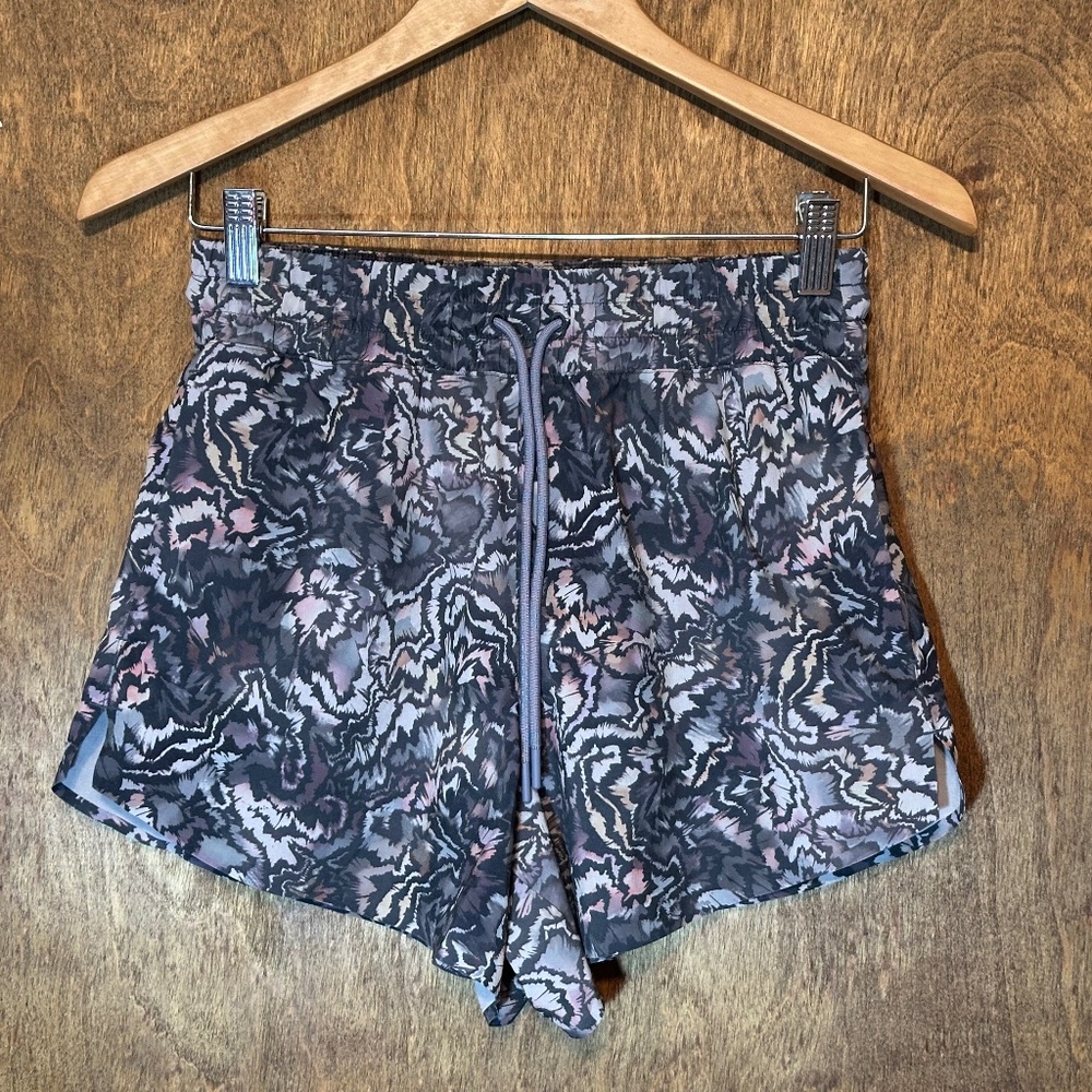 Athleta crossroads shorts (XS) EUC drawstring